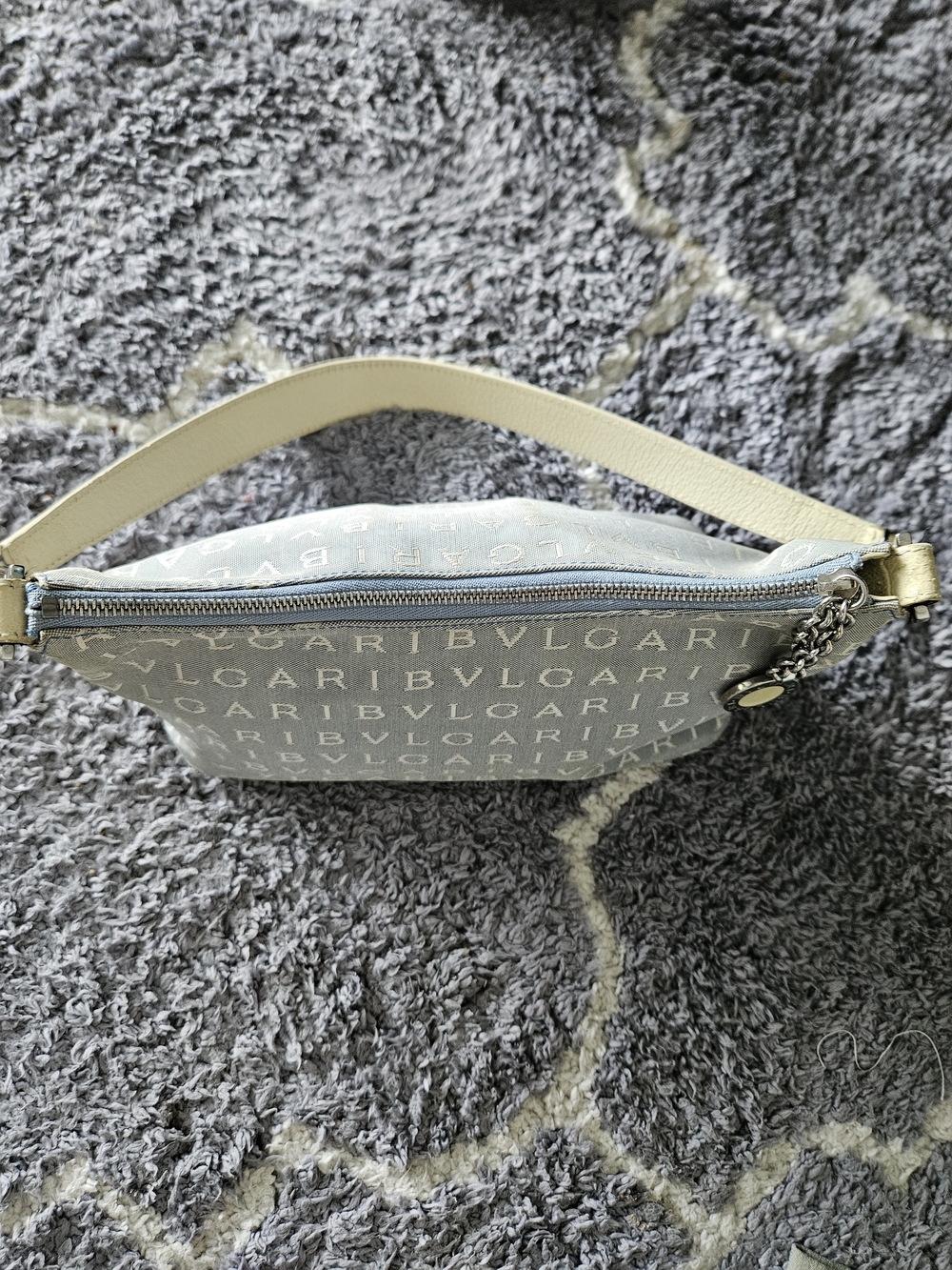 Bvlgari Blue Logo Shoulder Bag - Picture 6 of 9